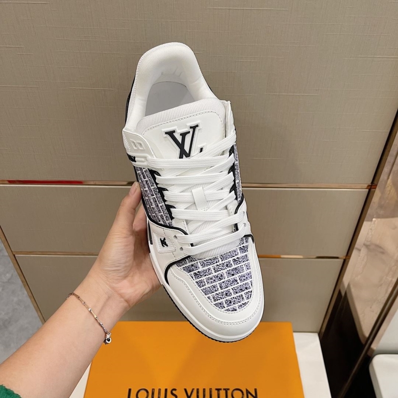 Louis Vuitton Sneakers